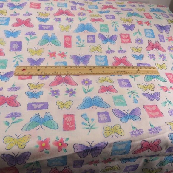 Fabric SPRING FLING GLITTERED 100% cotton Butterflies 8.5 yards 45" wide - Picture 6 of 9